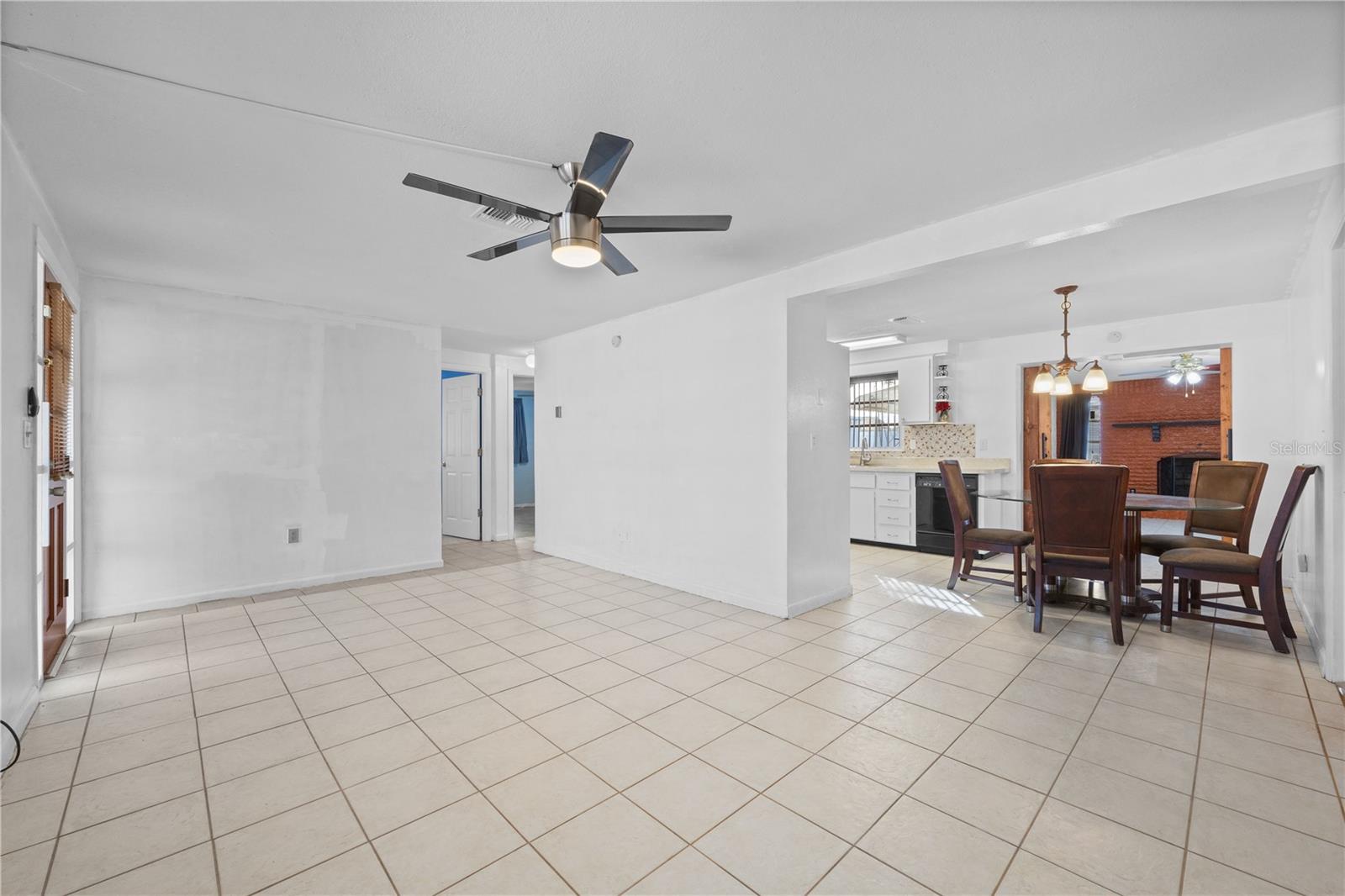 4962 Lemonwood Loop Property Photo 6