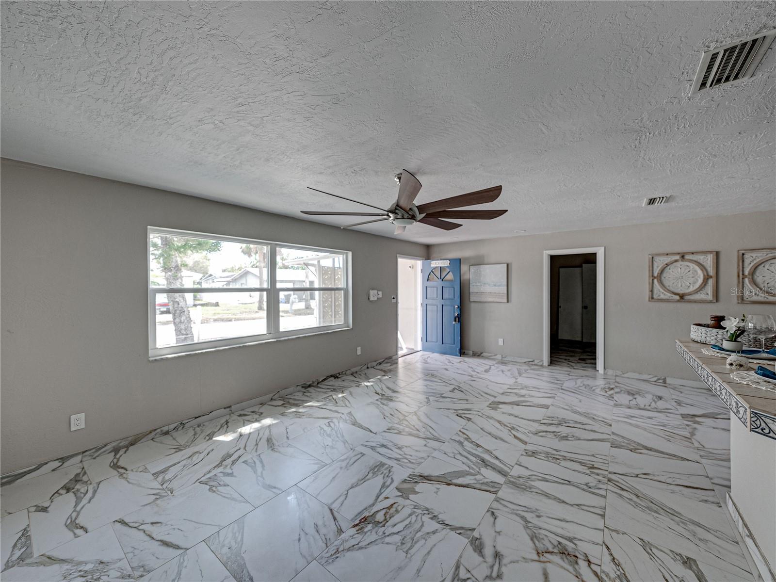 16003 2nd St E Property Photo 9