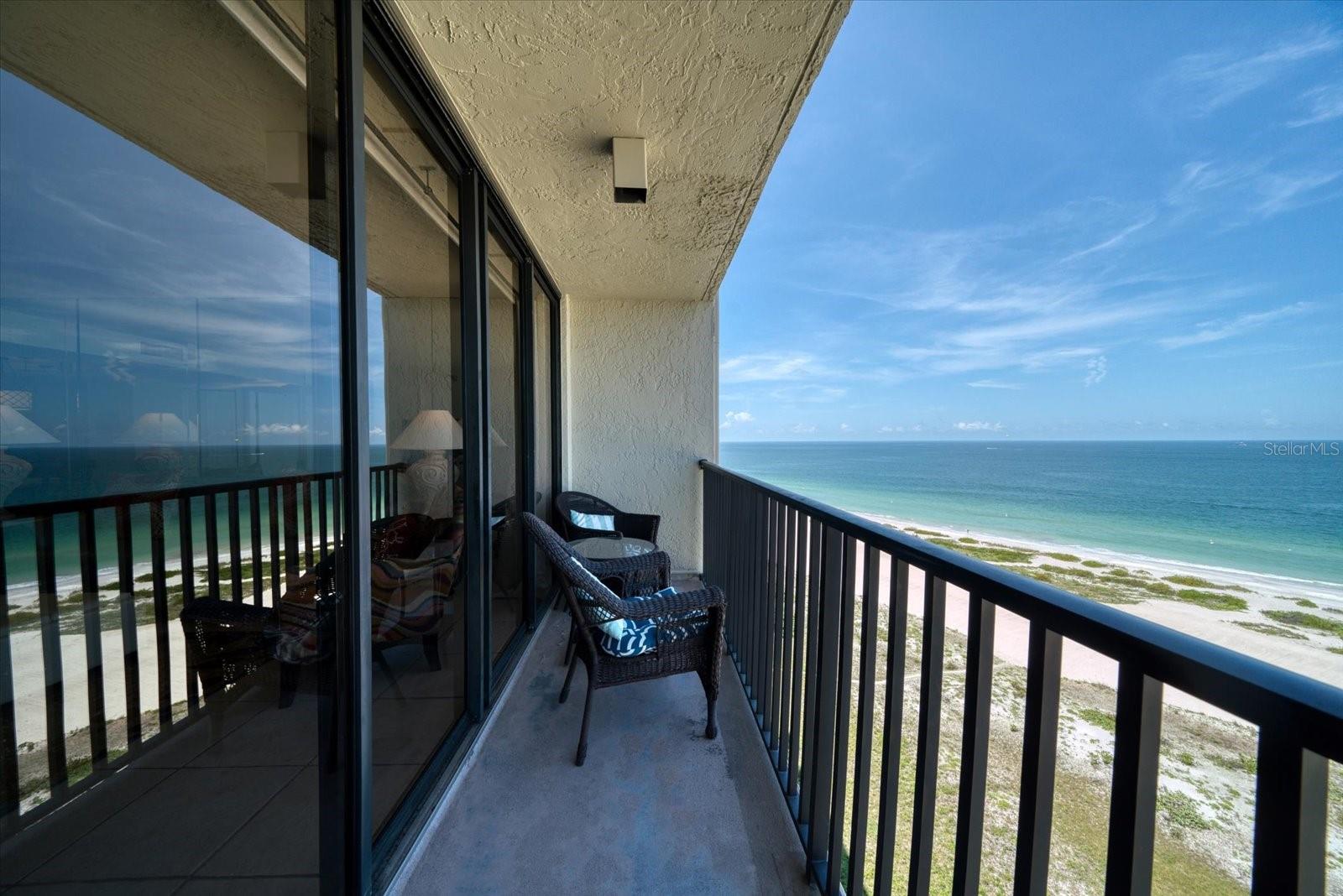 1290 Gulf Blvd #1406 Property Photo 7
