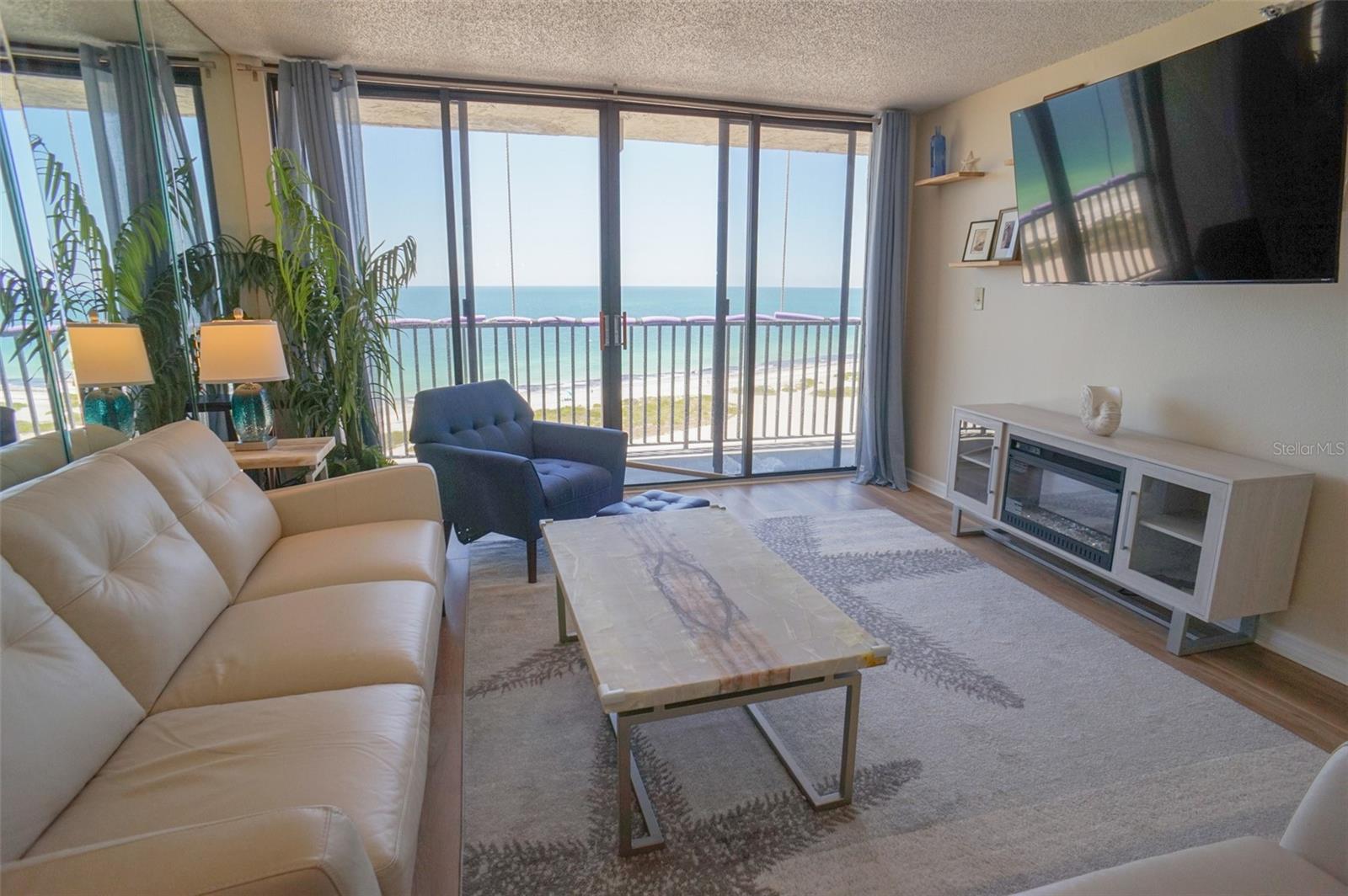 1290 Gulf Blvd #1406 Property Photo 7