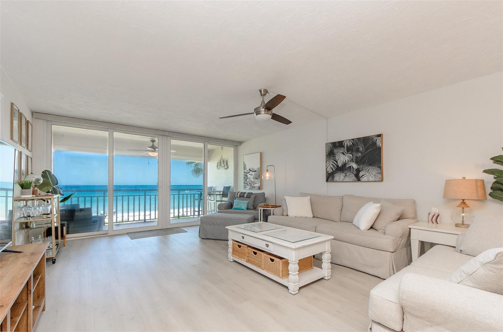 2900 Gulf Blvd #204 Property Photo 6