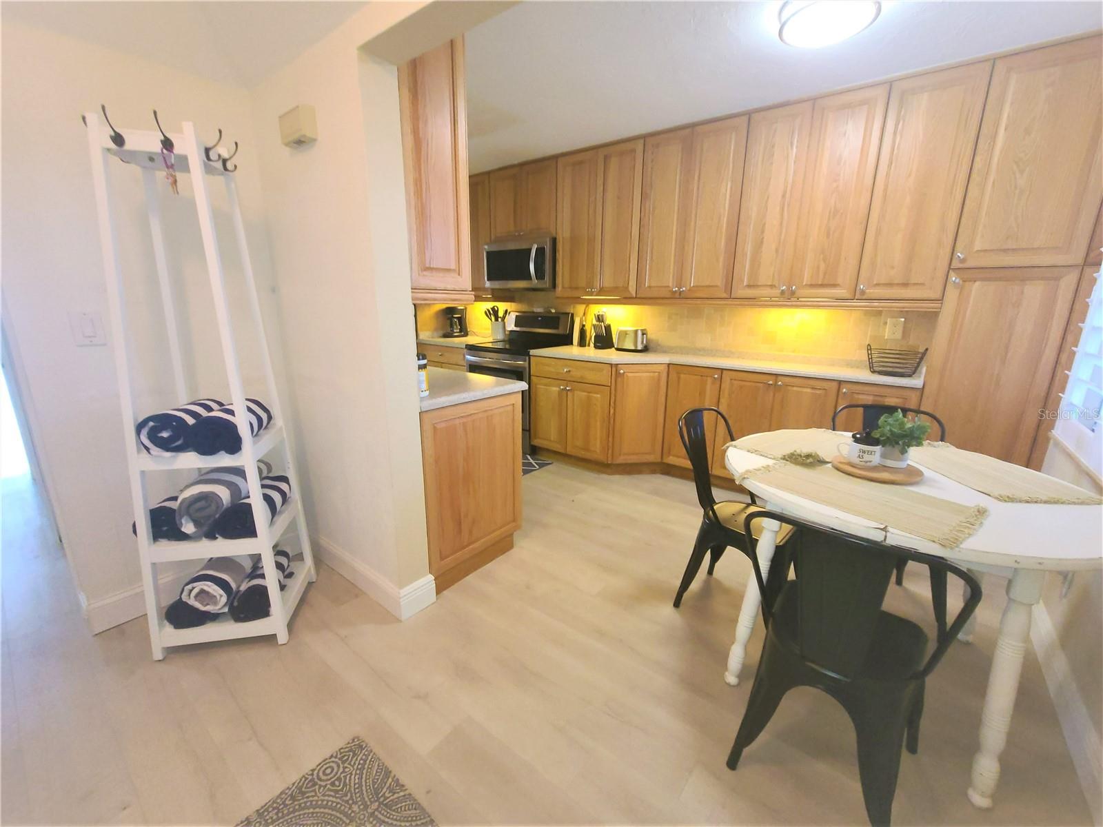 2900 Gulf Blvd #204 Property Photo 12