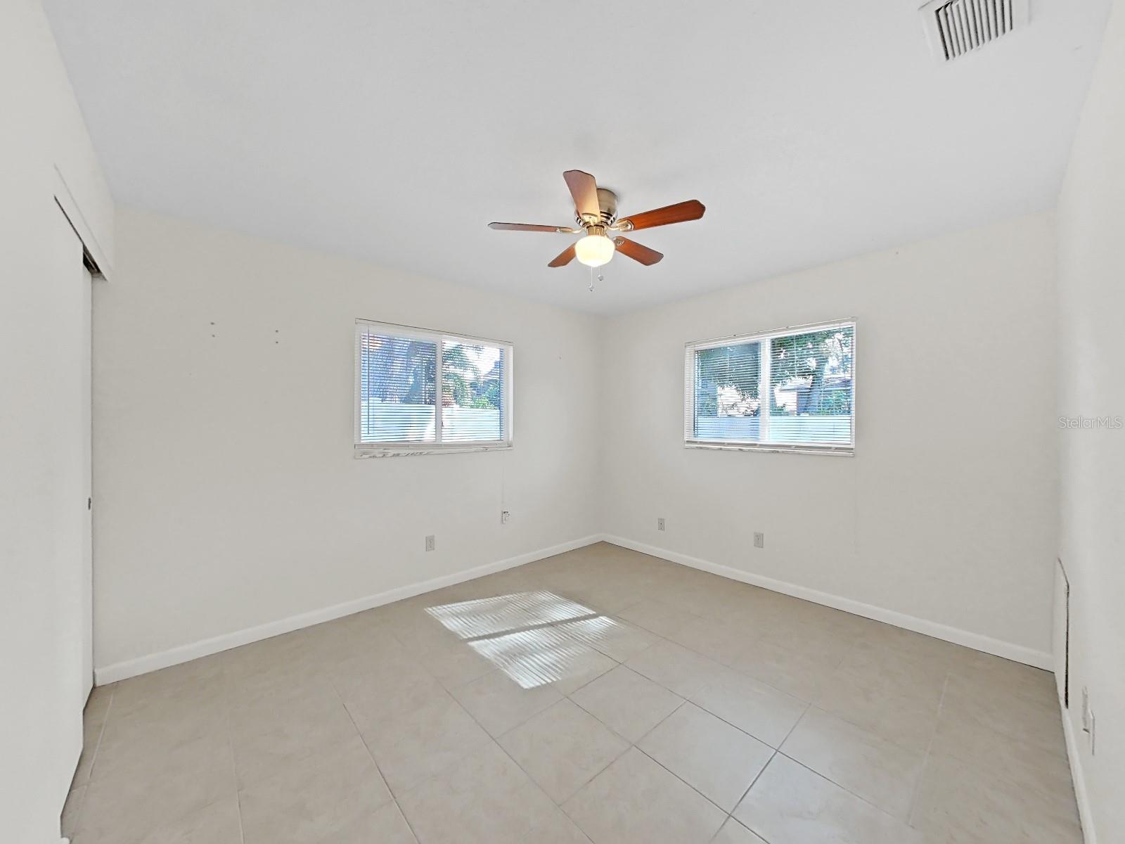 1750 Montana Ave Ne Property Photo 27