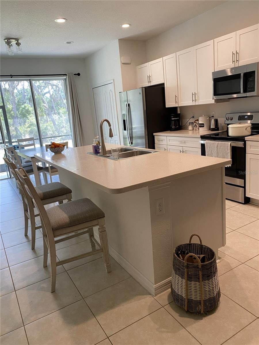 8443 Canyon Creek Trl Property Photo 4