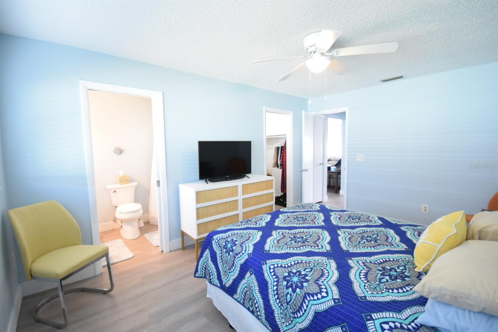 7057 Versailles N #15 Property Photo 19
