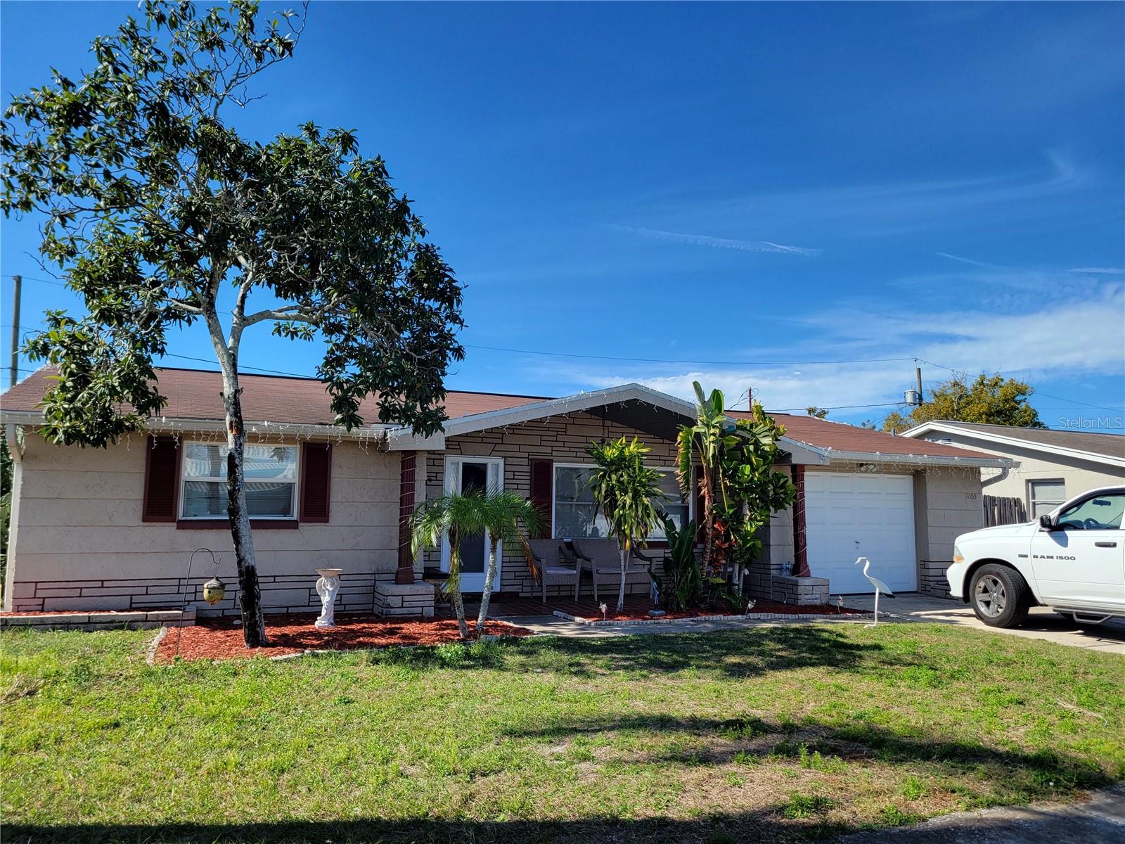 1153 Tamarac Dr Property Photo 1