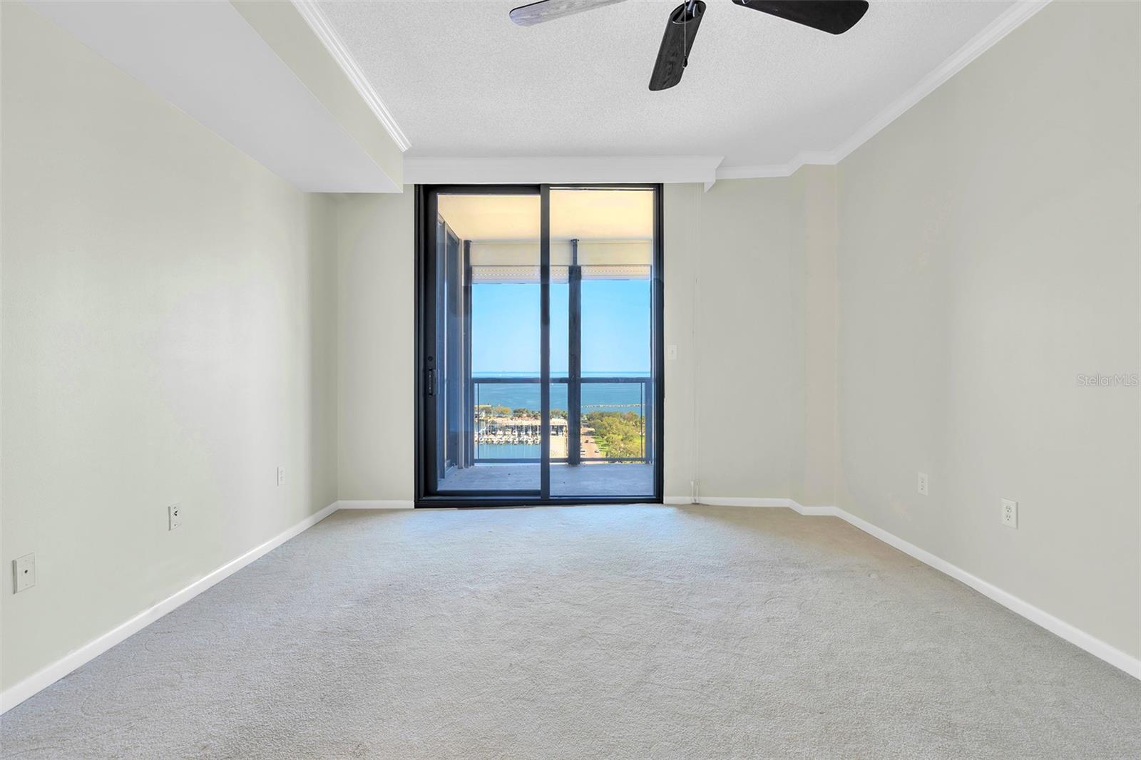 1 Beach Dr Se #1604 Property Photo 18