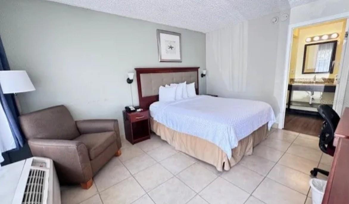 504 S Gulfview Blvd Property Photo 6