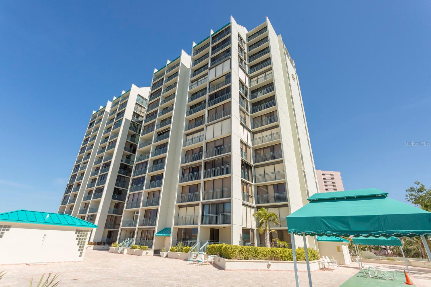 1380 Gulf Blvd #206 Property Photo 4