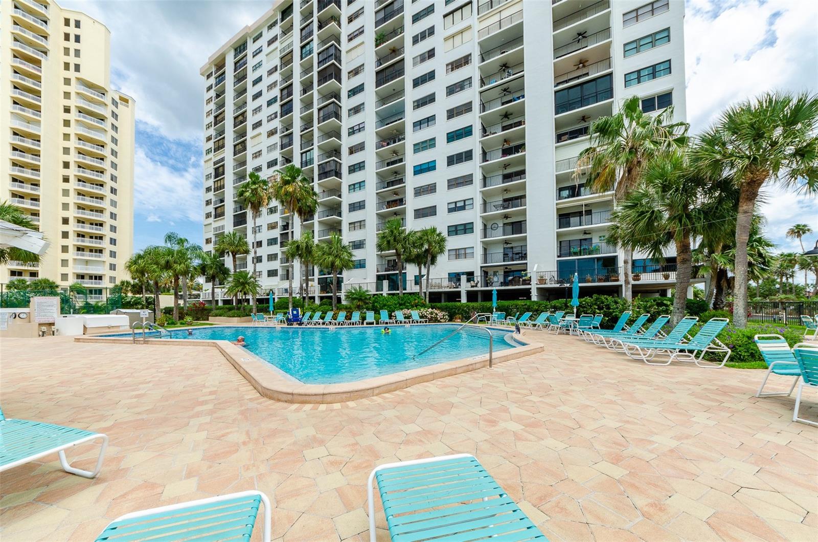 1230 Gulf Blvd #1404 Property Photo 2