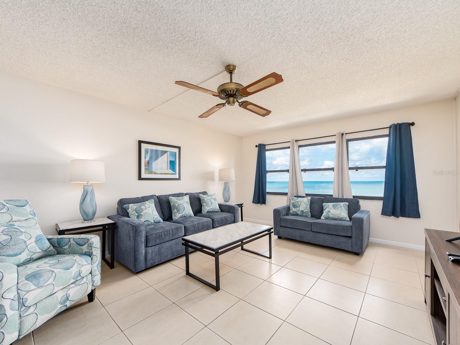 1230 Gulf Blvd #1404 Property Photo 5