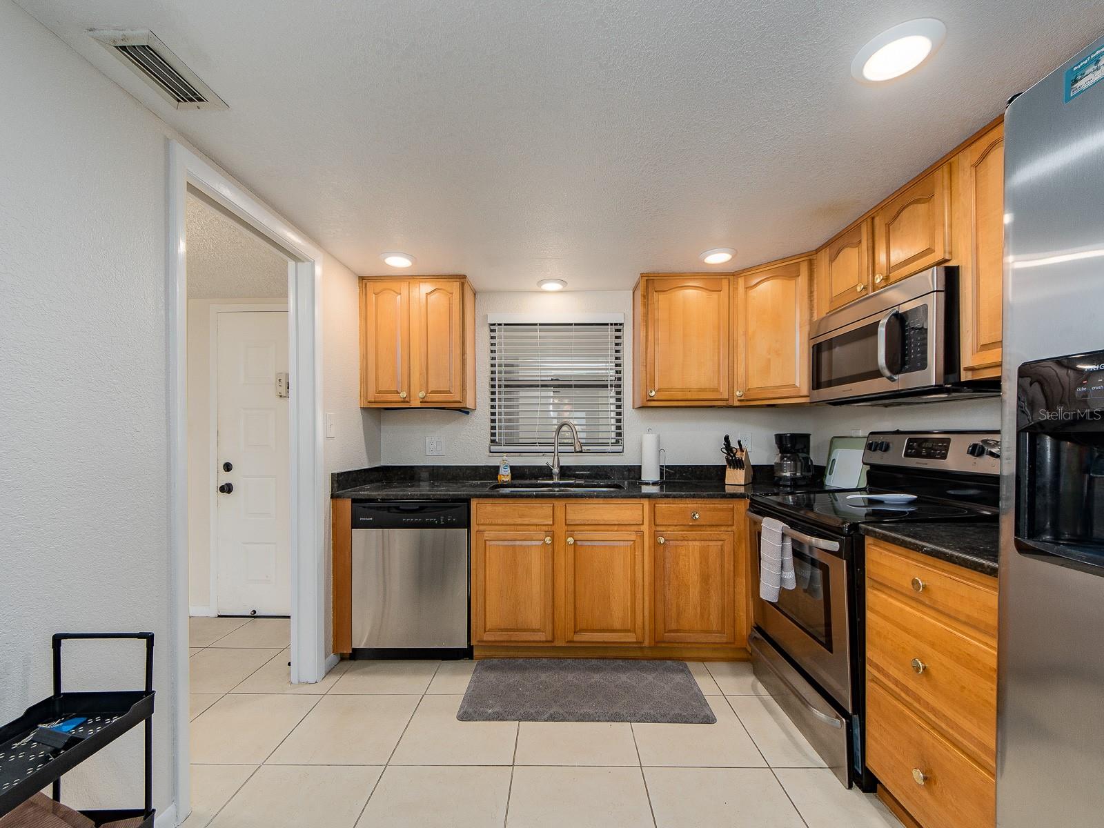 1230 Gulf Blvd #1404 Property Photo 14