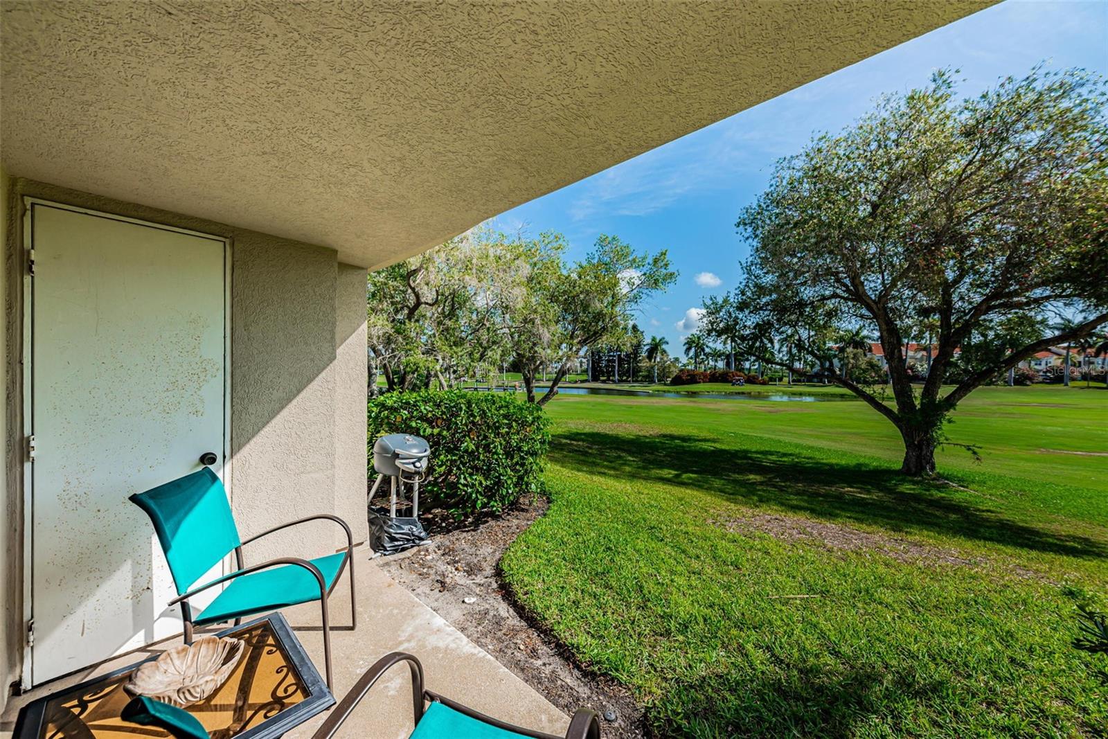 6000 Bahia Del Mar Cir #130 Property Photo 20