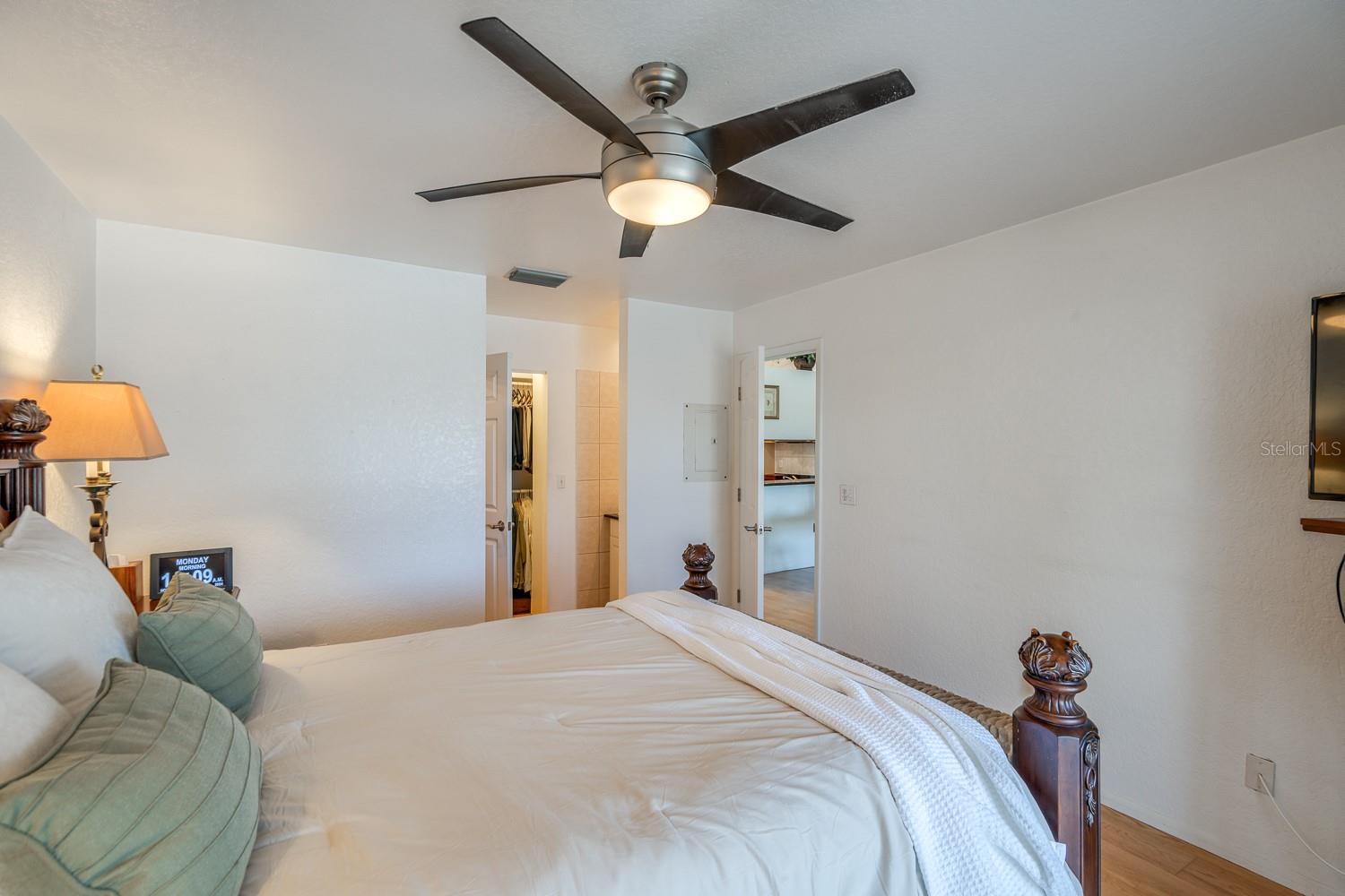 235 Nautilus Way Property Photo 32