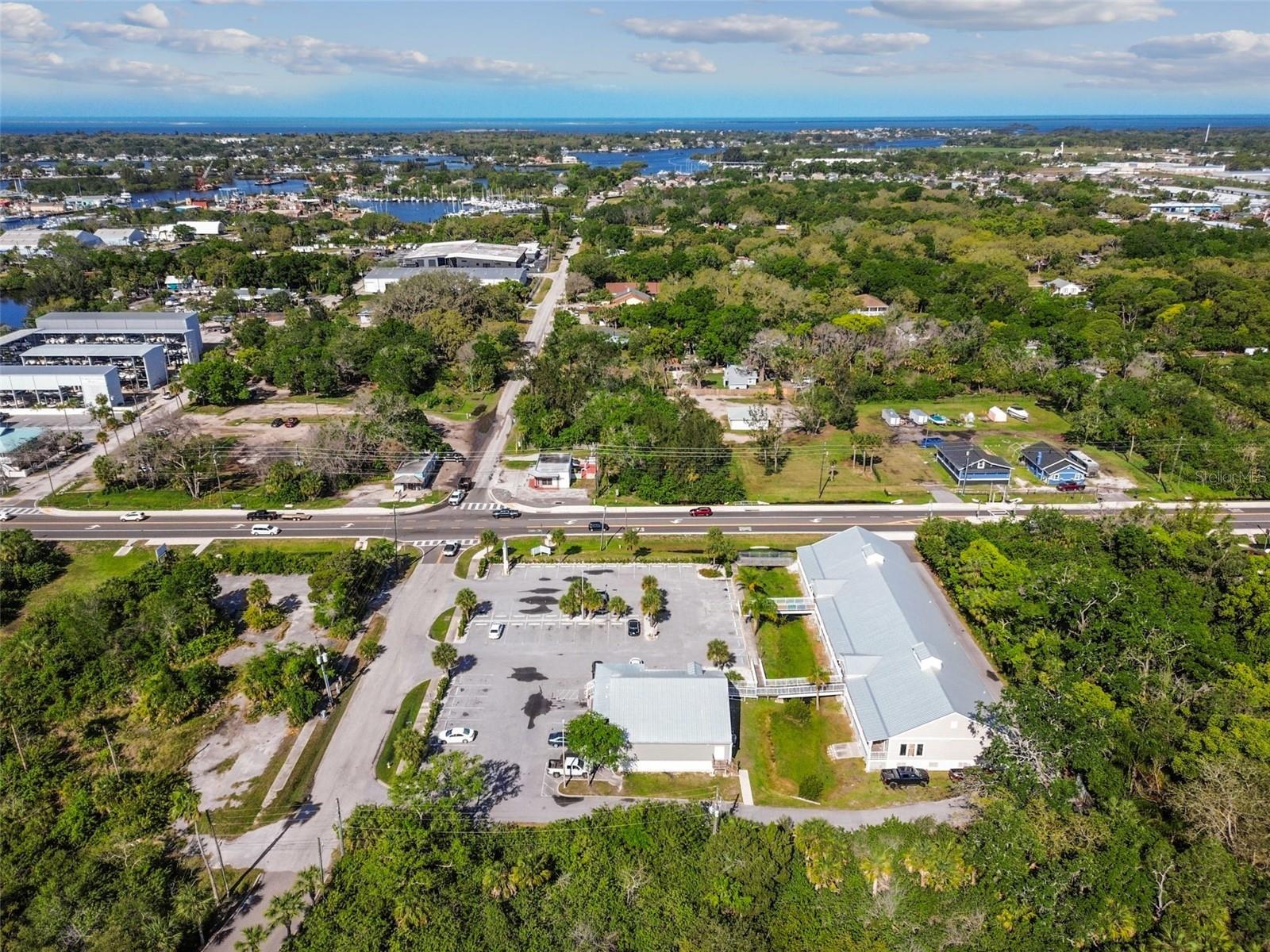 1208 N Pinellas Ave Property Photo 6