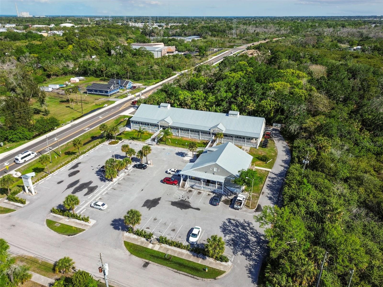 1208 N Pinellas Ave Property Photo 8