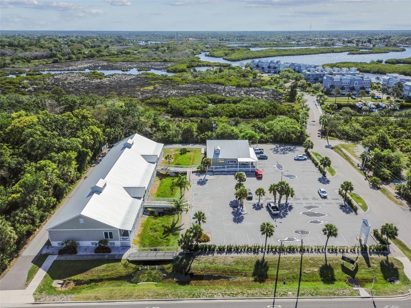 1208 N Pinellas Ave Property Photo 11