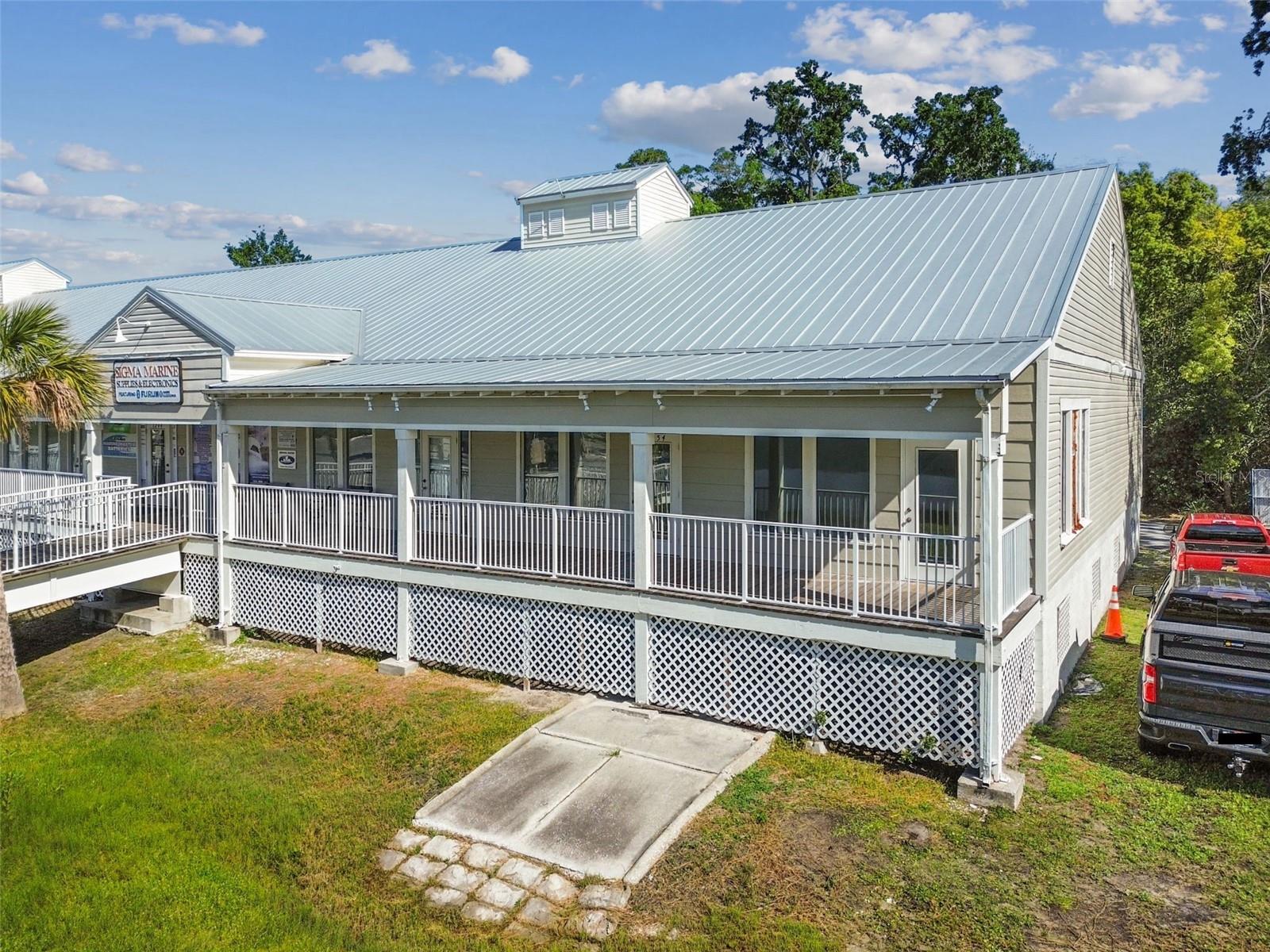 1208 N Pinellas Ave Property Photo 22