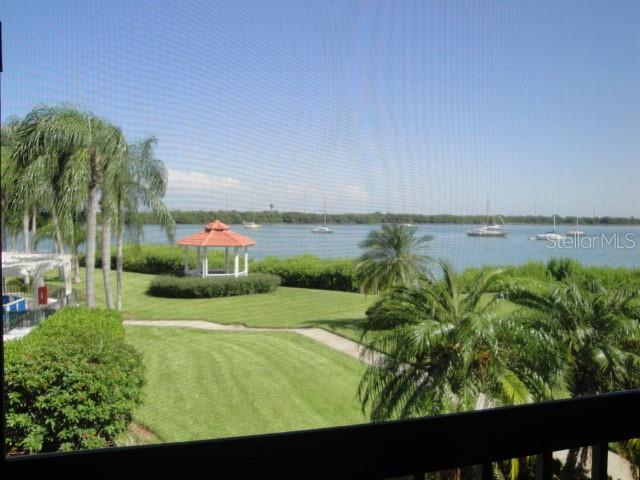6295 Bahia Del Mar Cir #216 Property Photo 3