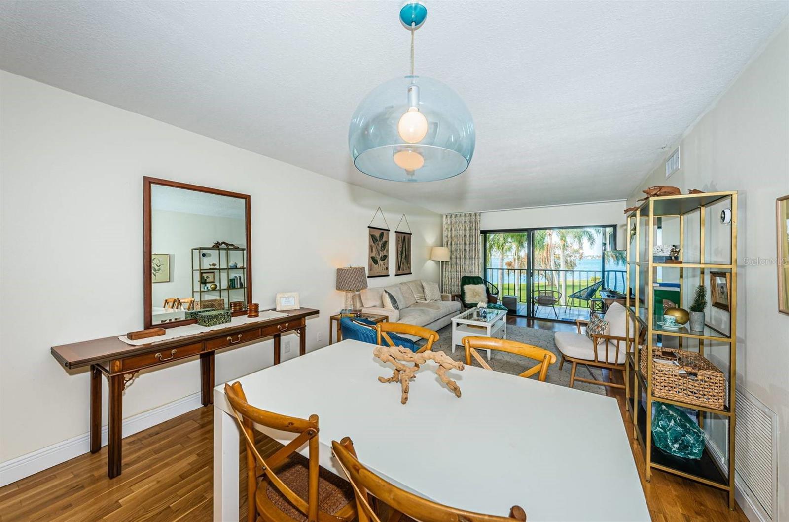 6295 Bahia Del Mar Cir #216 Property Photo 12