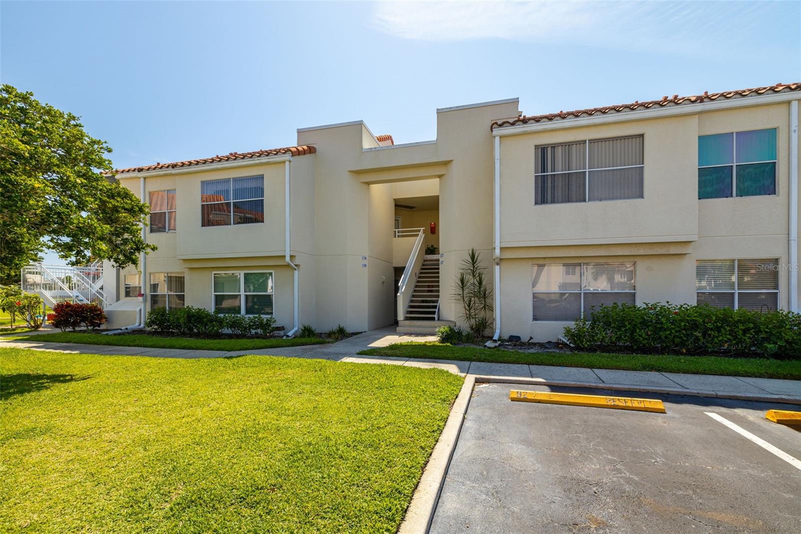 6131 Bahia Del Mar Blvd #236 Property Photo 3