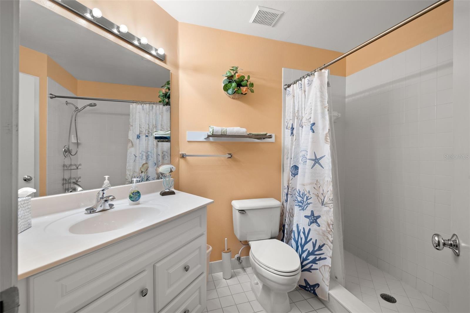6131 Bahia Del Mar Blvd #236 Property Photo 21