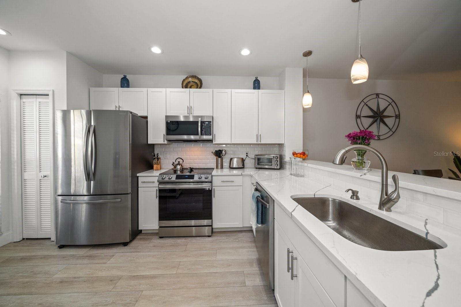11300 Harbor Way #1734 Property Photo 7