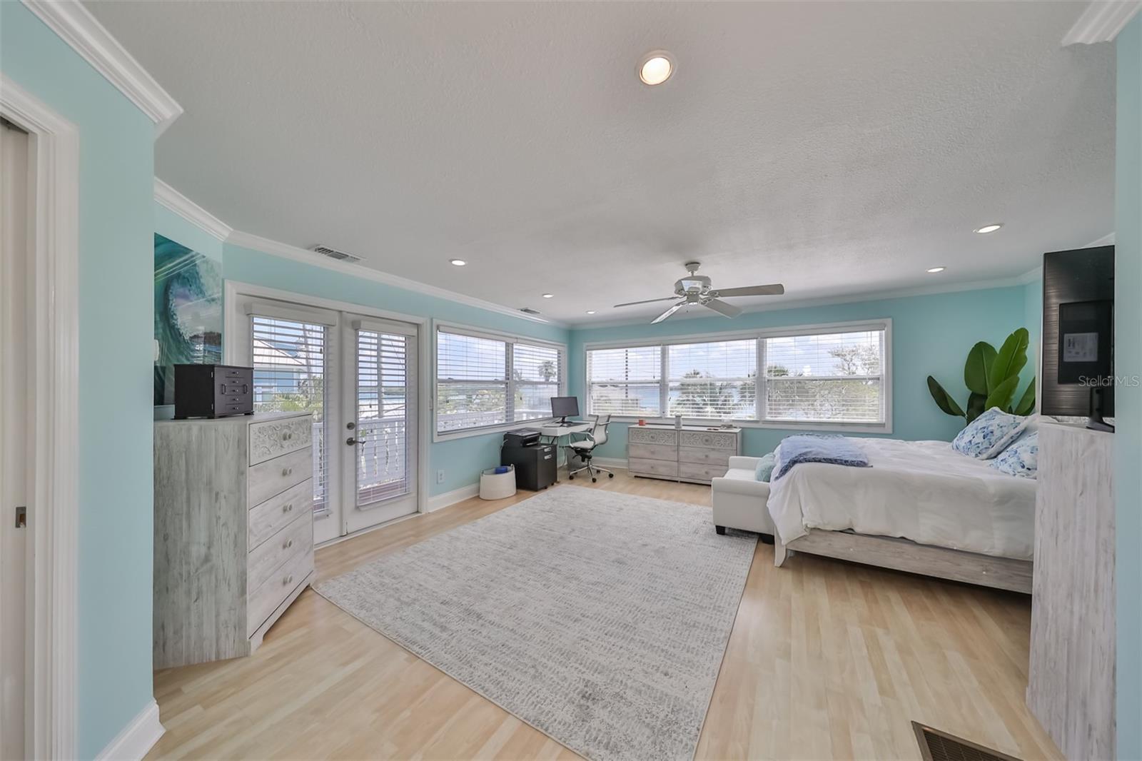 13004 Boca Ciega Ave Property Photo 20