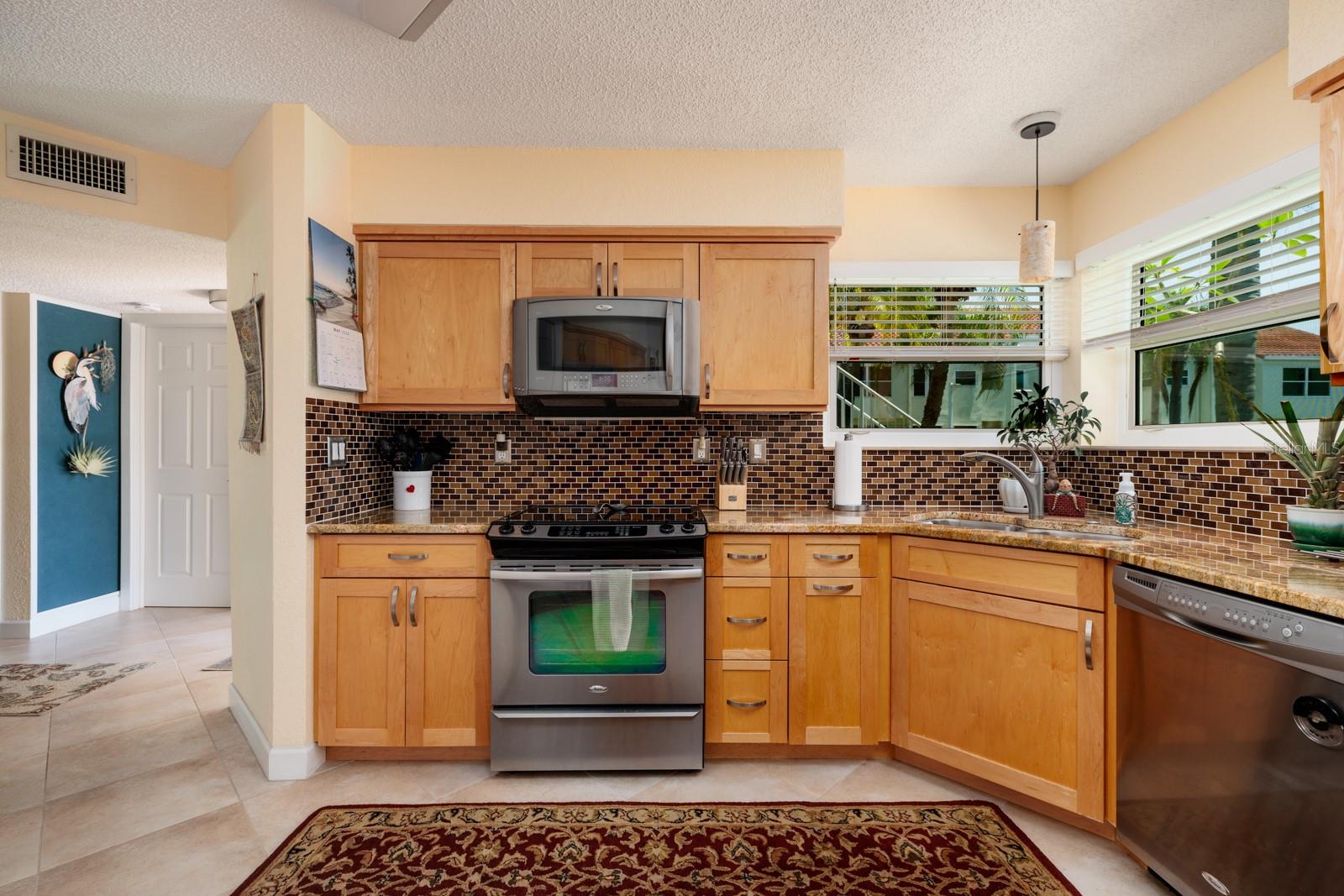 6011 Bahia Del Mar Blvd #150 Property Photo 12