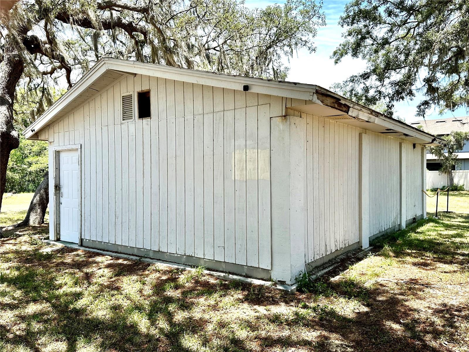 5015 Darlington Rd Property Photo 29