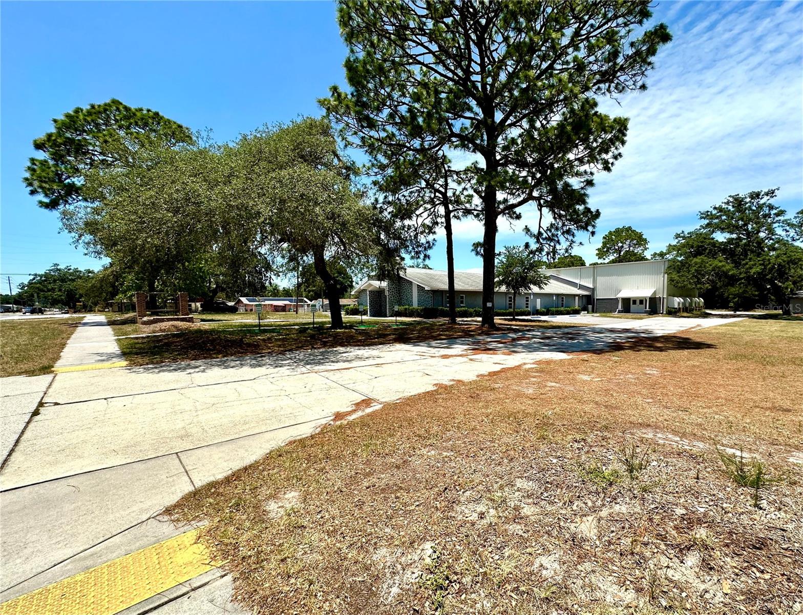 5015 Darlington Rd Property Photo 36