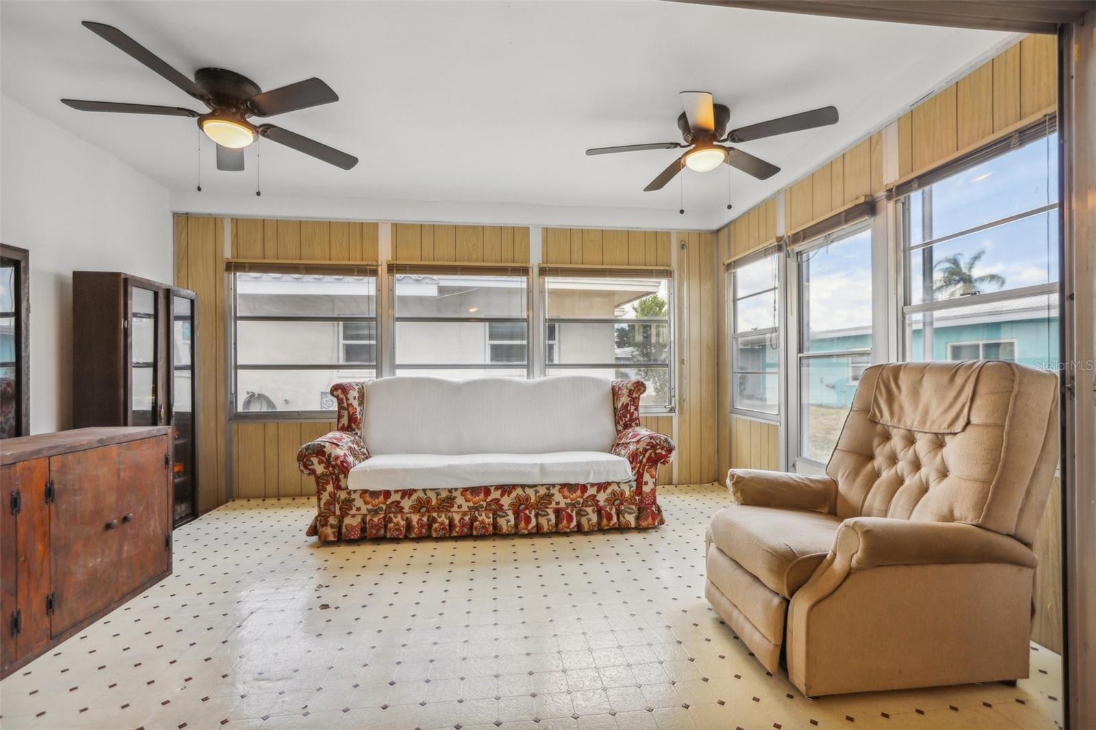 5396 Acacia Trl N Property Photo 30