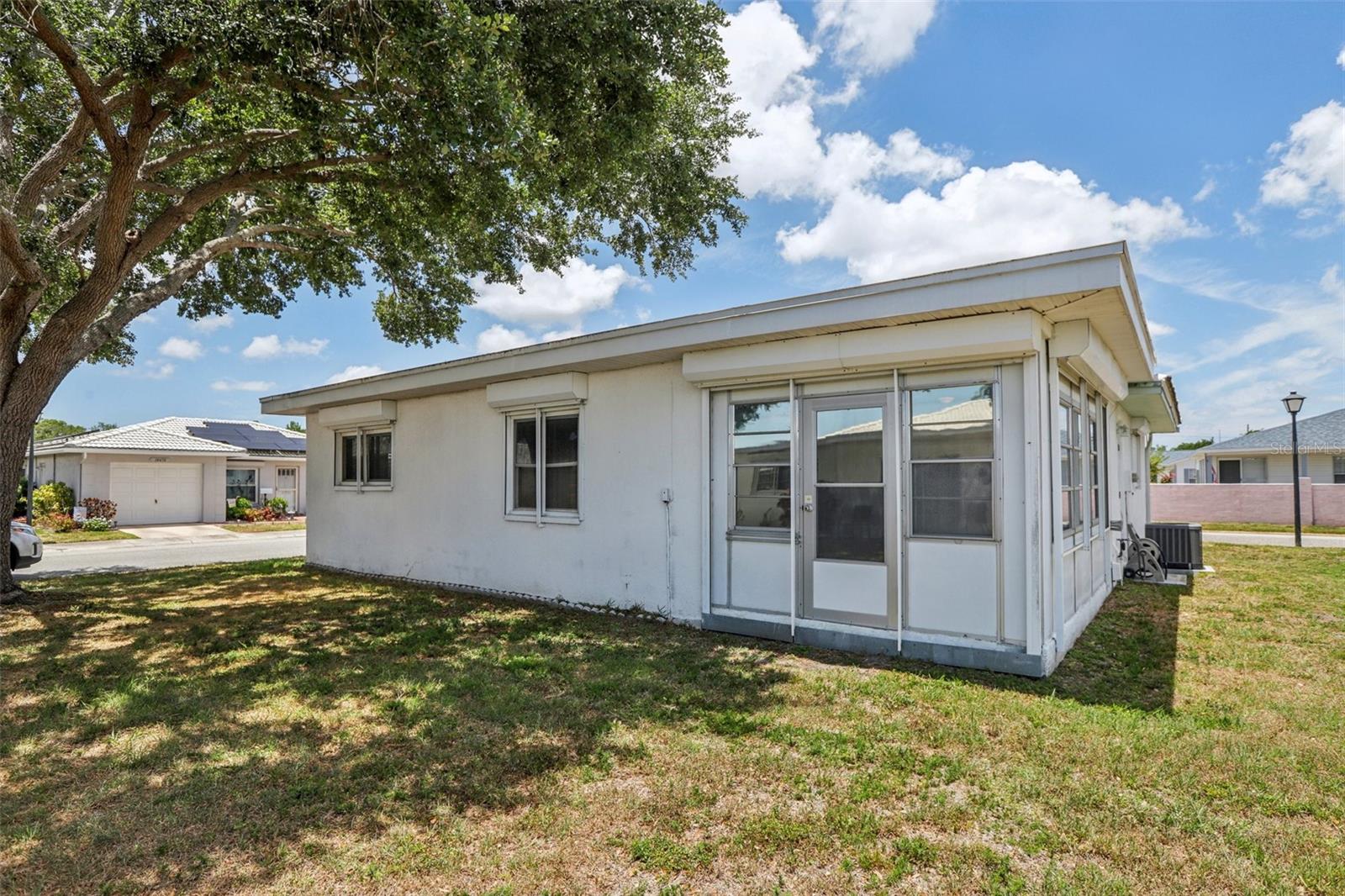 5396 Acacia Trl N Property Photo 36