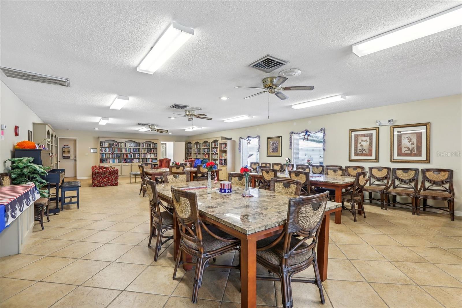 5396 Acacia Trl N Property Photo 49
