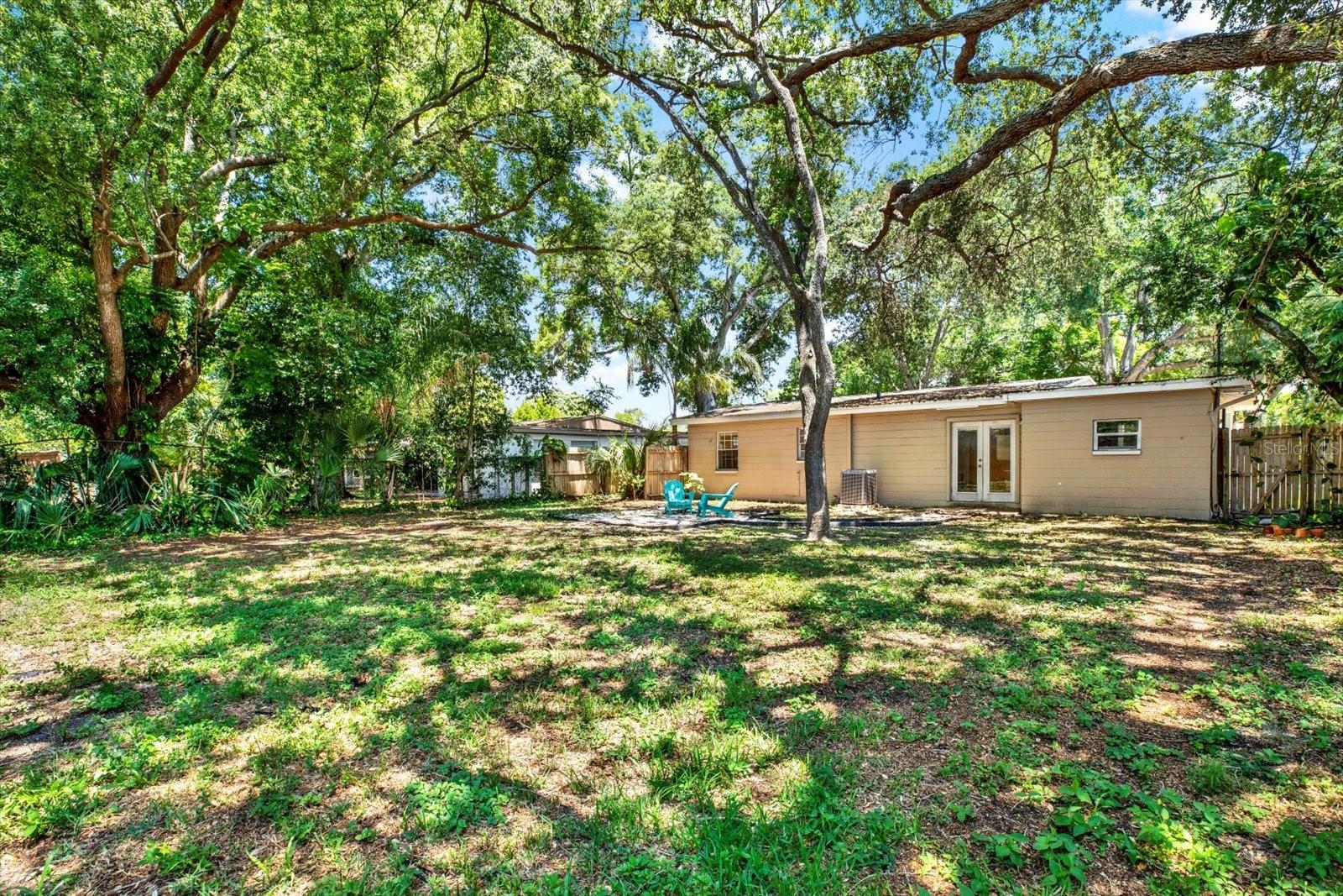 6490 34th Ave N Property Photo 4