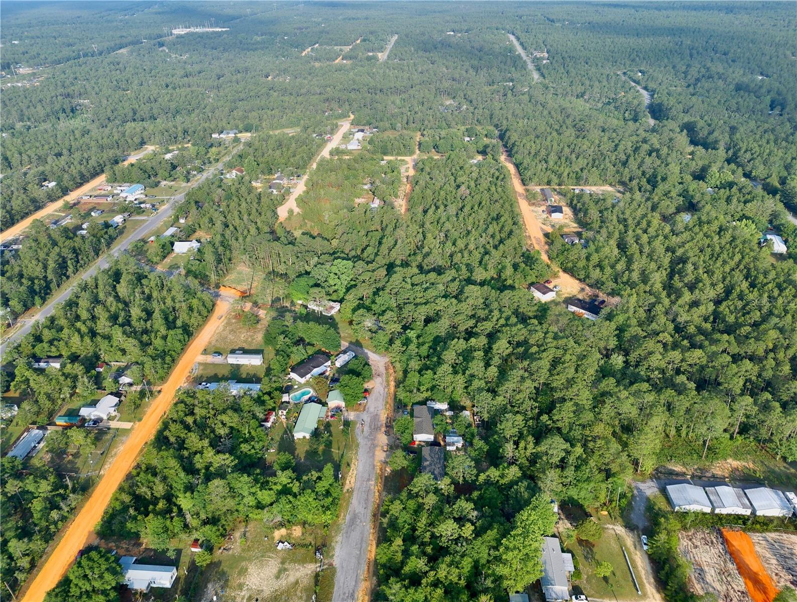 Pinetree Ln Property Photo 5
