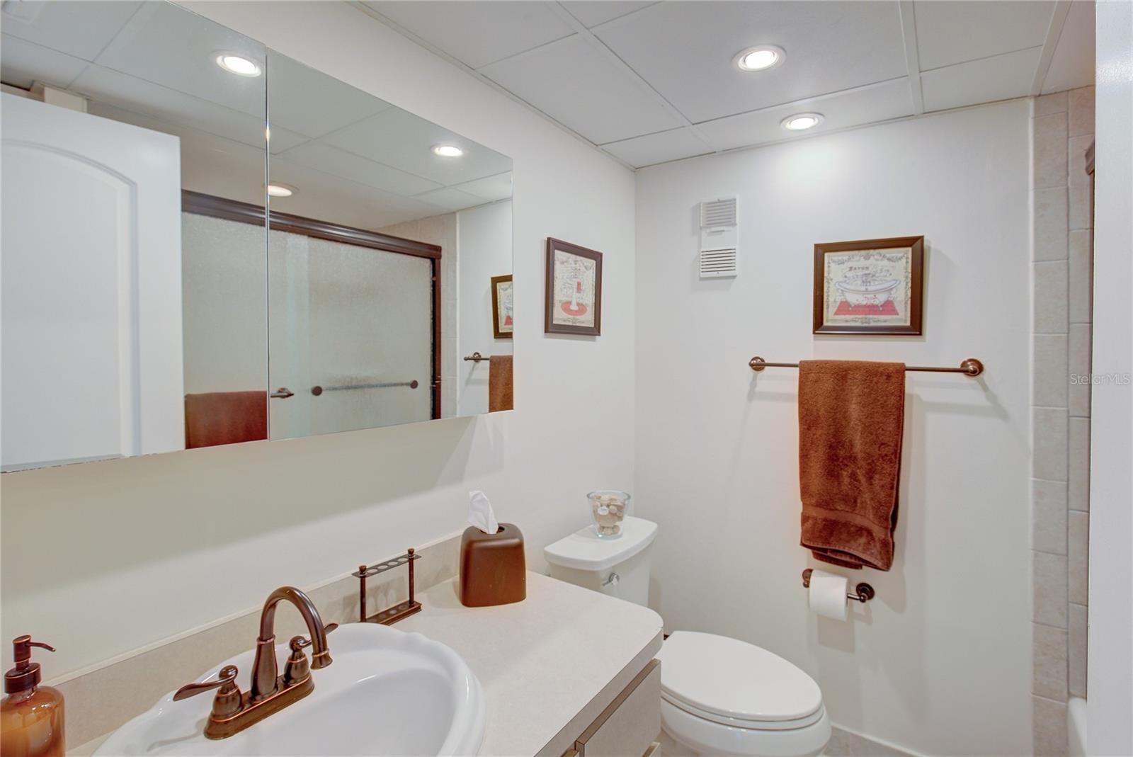 1270 Gulf Blvd #1003 Property Photo 24