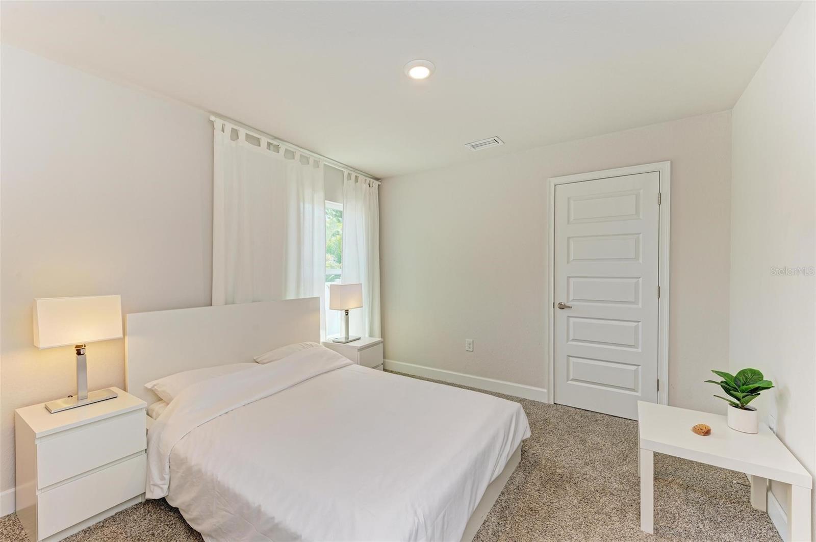 15329 Aldama Cir Property Photo 40