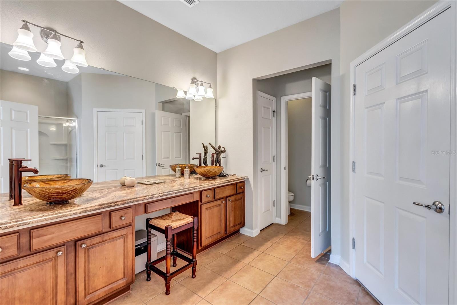 10426 48th Ct E Property Photo 18