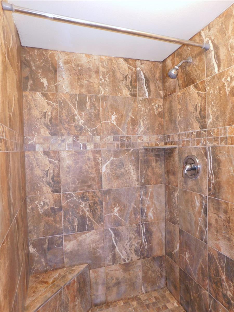 147 Lakeside Dr Property Photo 32