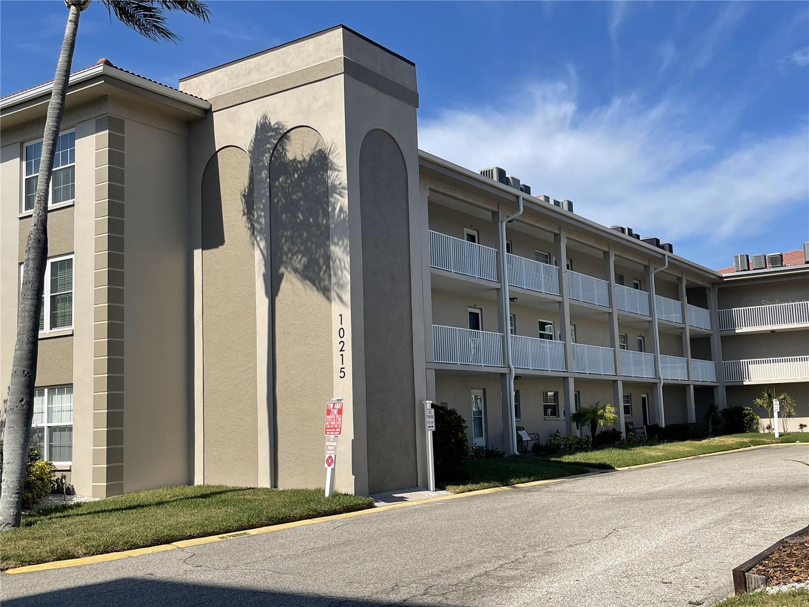 10215 Regal Dr #21 Property Photo 1