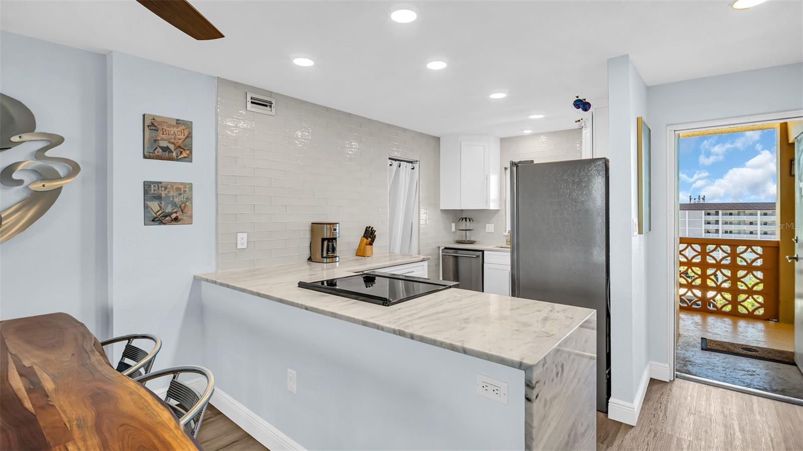 9 Haig Pl #806 Property Photo 11