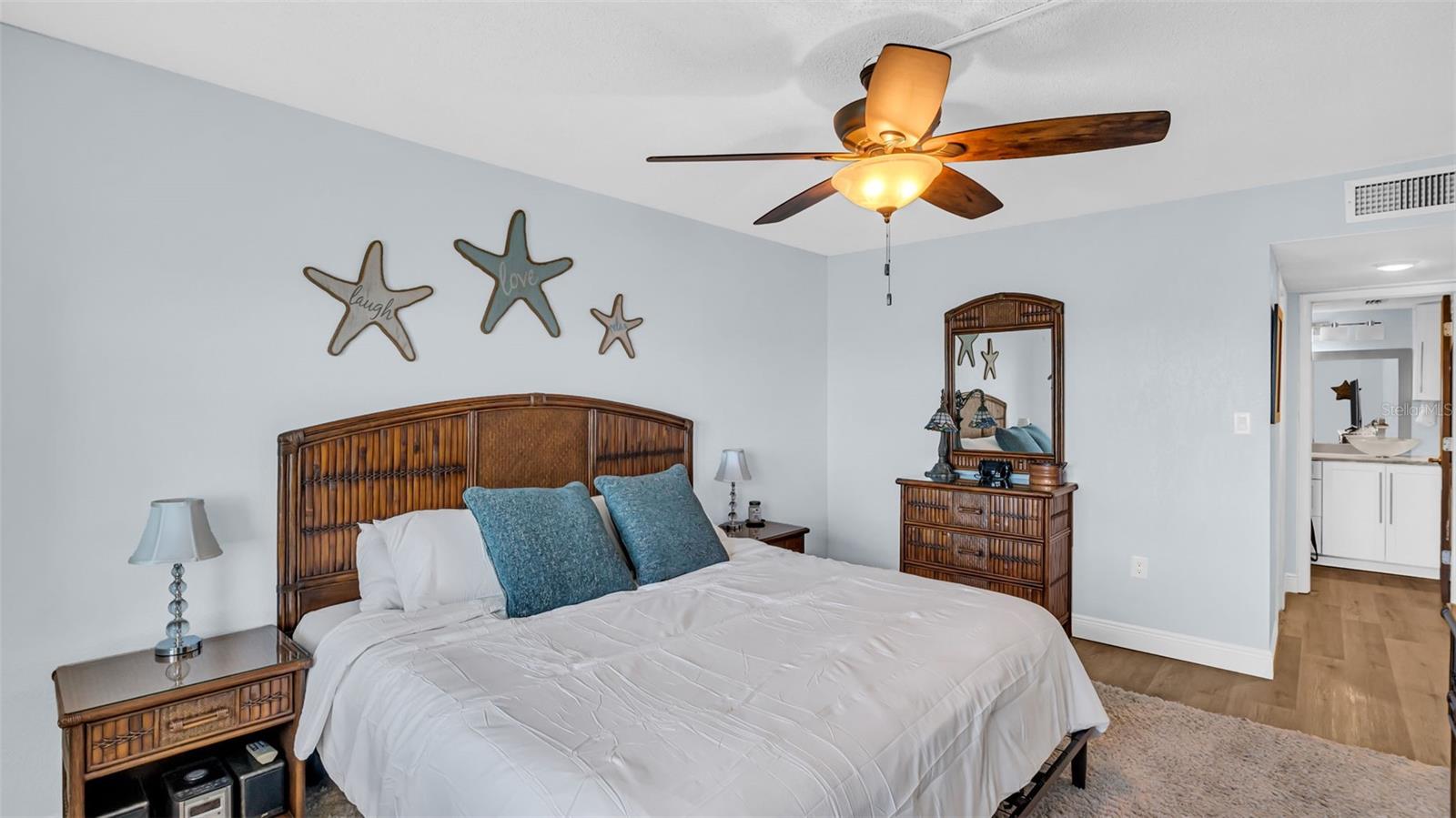 9 Haig Pl #806 Property Photo 17