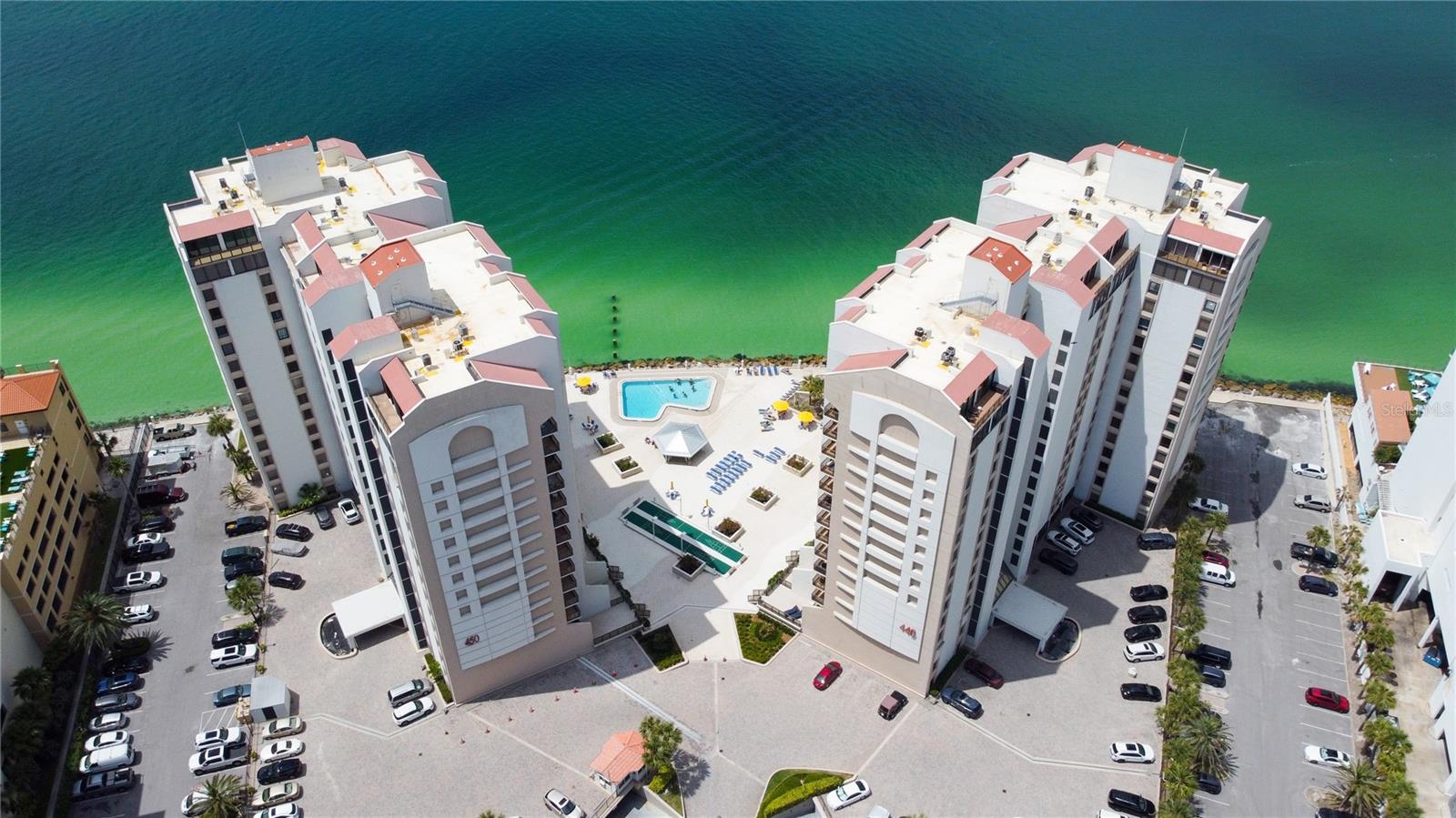 440 S Gulfview Blvd #1002 Property Photo 2
