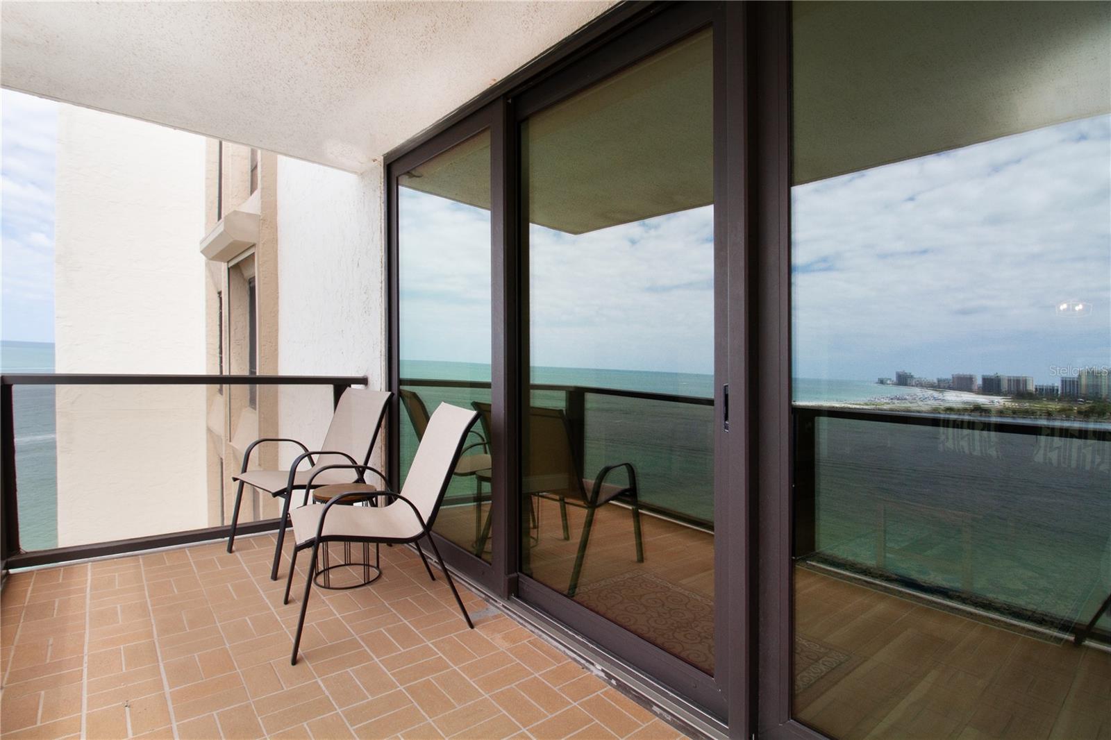 440 S Gulfview Blvd #1002 Property Photo 4