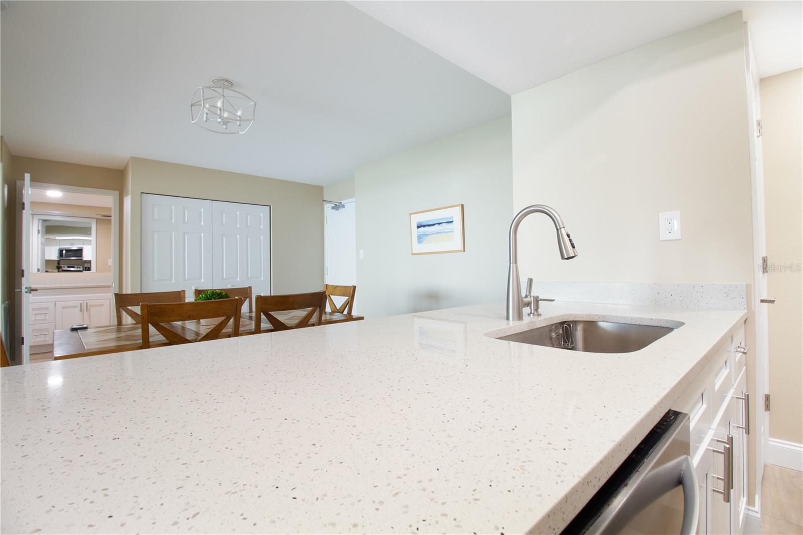 440 S Gulfview Blvd #1002 Property Photo 8