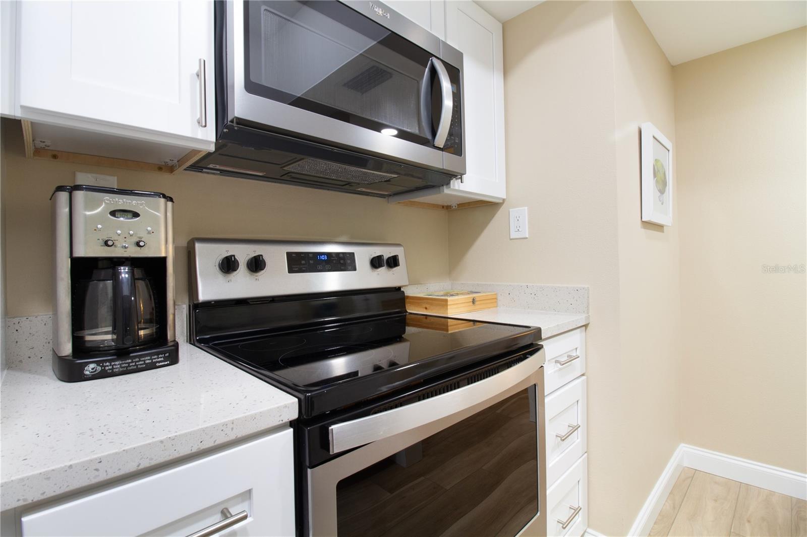 440 S Gulfview Blvd #1002 Property Photo 13