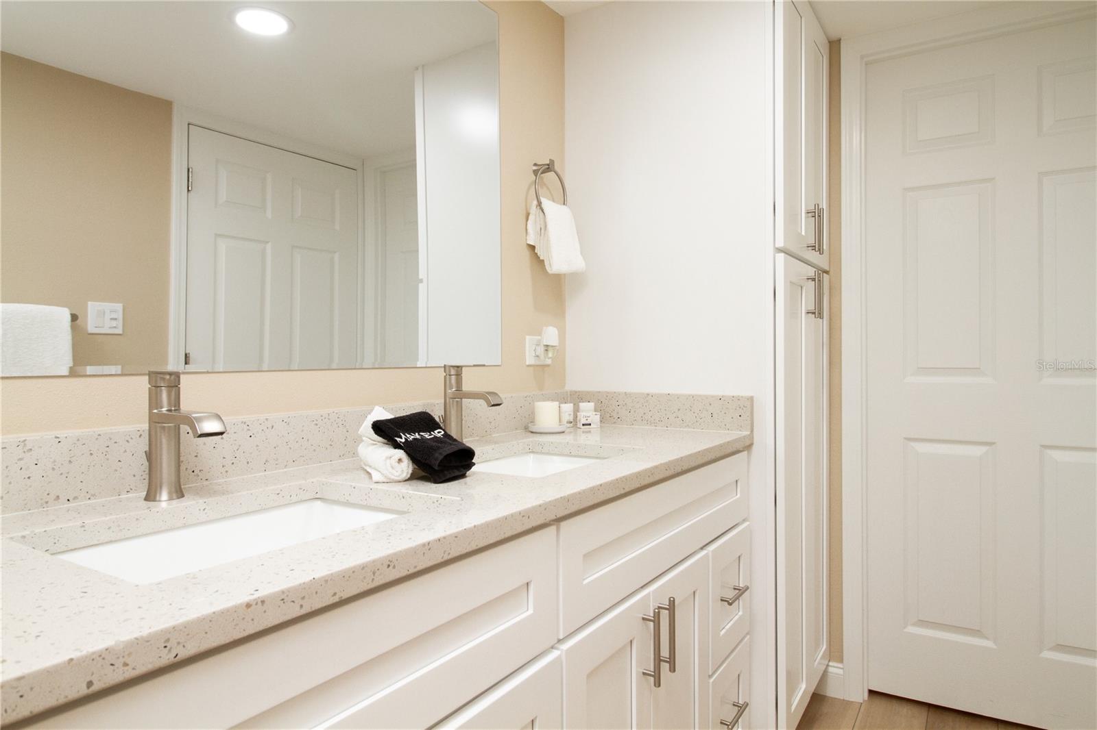 440 S Gulfview Blvd #1002 Property Photo 23