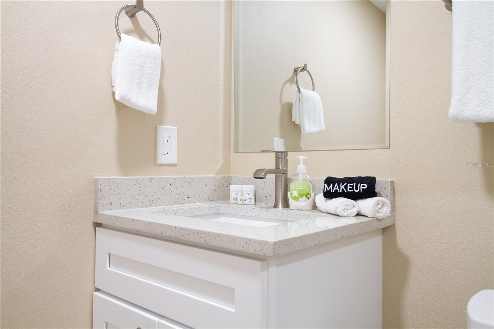 440 S Gulfview Blvd #1002 Property Photo 31