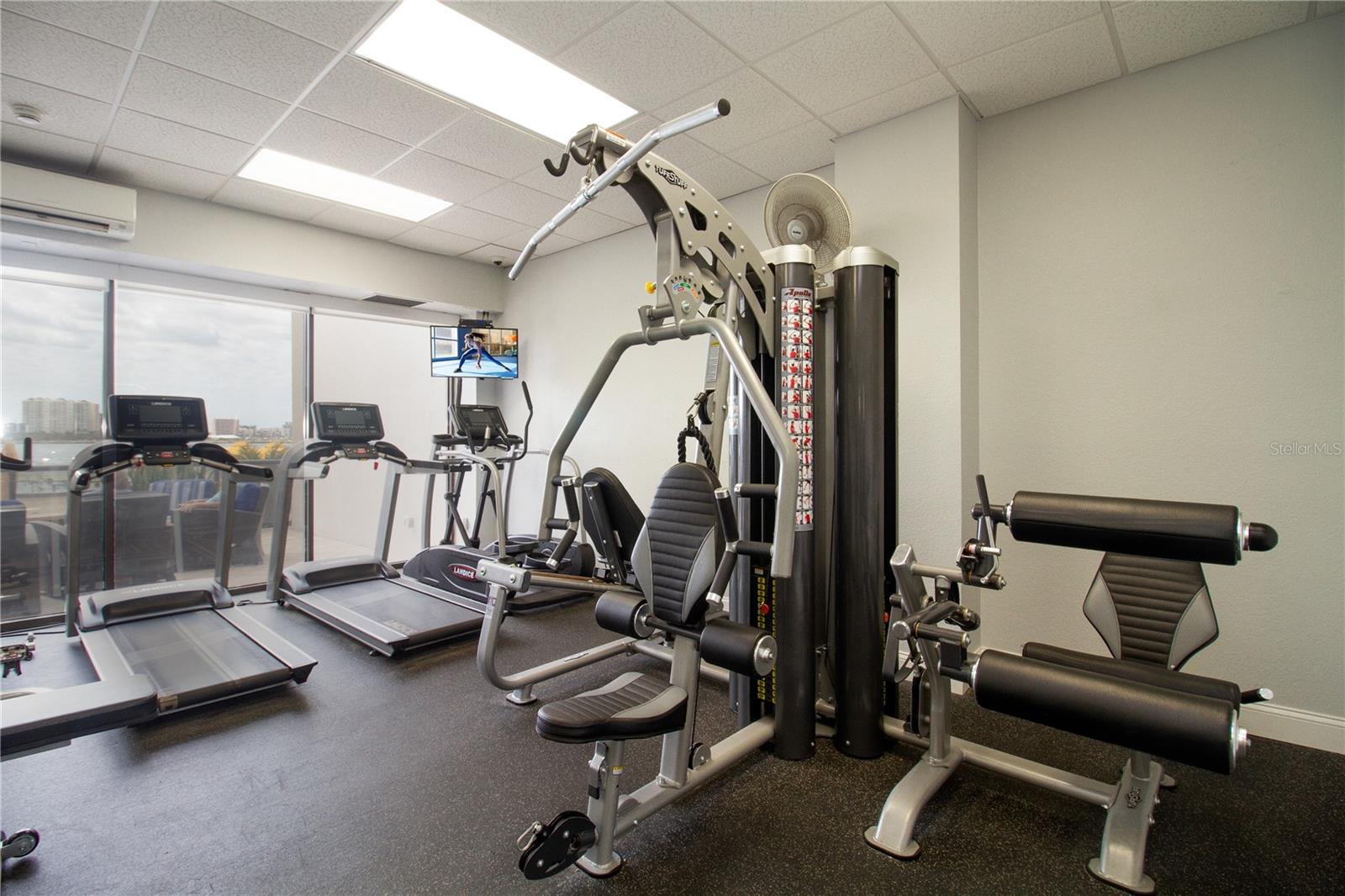 440 S Gulfview Blvd #1002 Property Photo 39